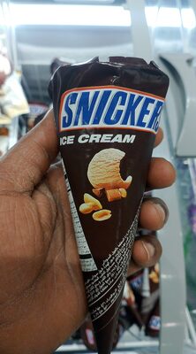 SNICKERS® Eishörnchen 70g 110ml
